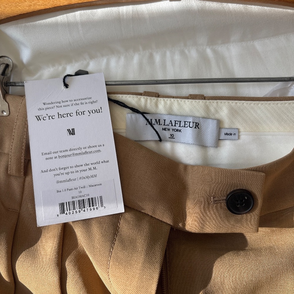 MM Lafleur Pleated Wide-Leg Trousers in Camel - Picture 7 of 8